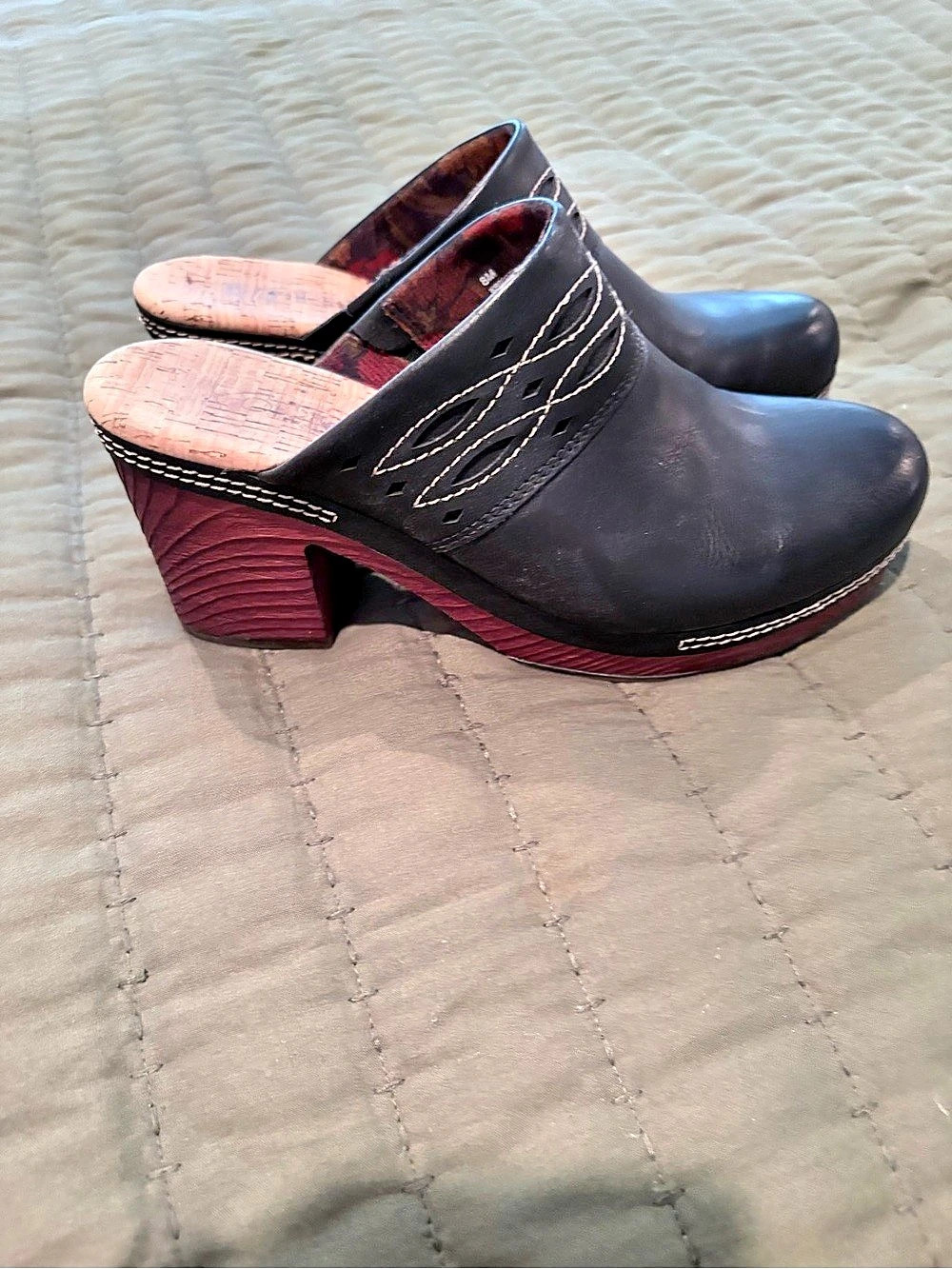 Korks Black Clogs US 8